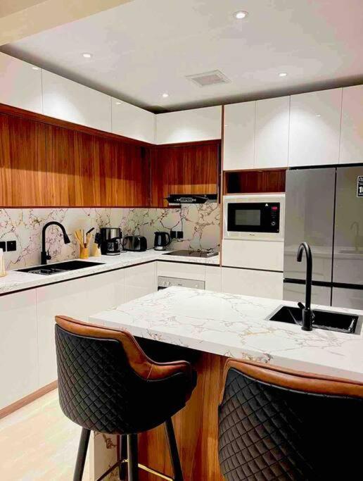 Modern 3 Bedroom Flat Apartment Riyadh