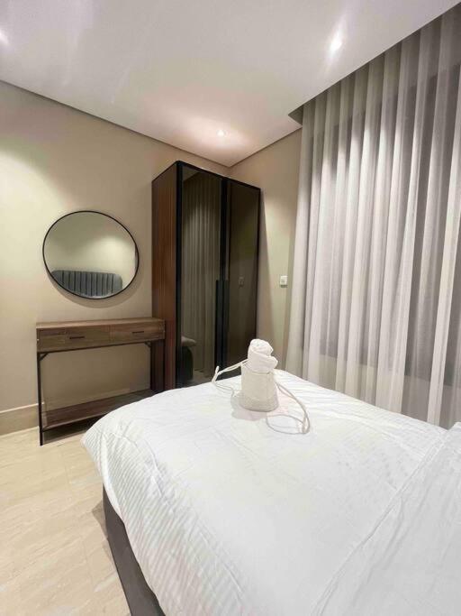 Modern 3 Bedroom Flat
